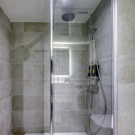 דירה Seaside View 406 סאן-לורן-דו-ואר