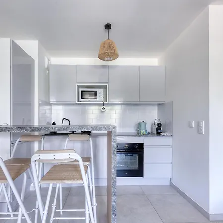 Apartmán Seaside View 406 *