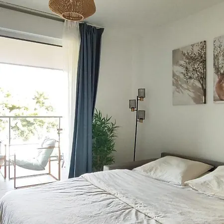 아파트 Seaside View 406 생로랑뒤바르